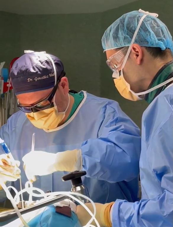 Operación con Dr. González Murillo, Manuel